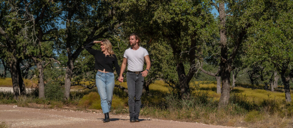 Couples private hiking adventure in Hill Country
