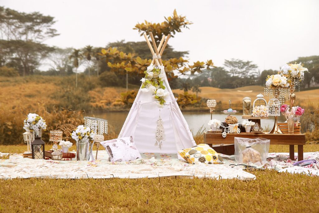 What to Expect During Your Picnic Experience... 2