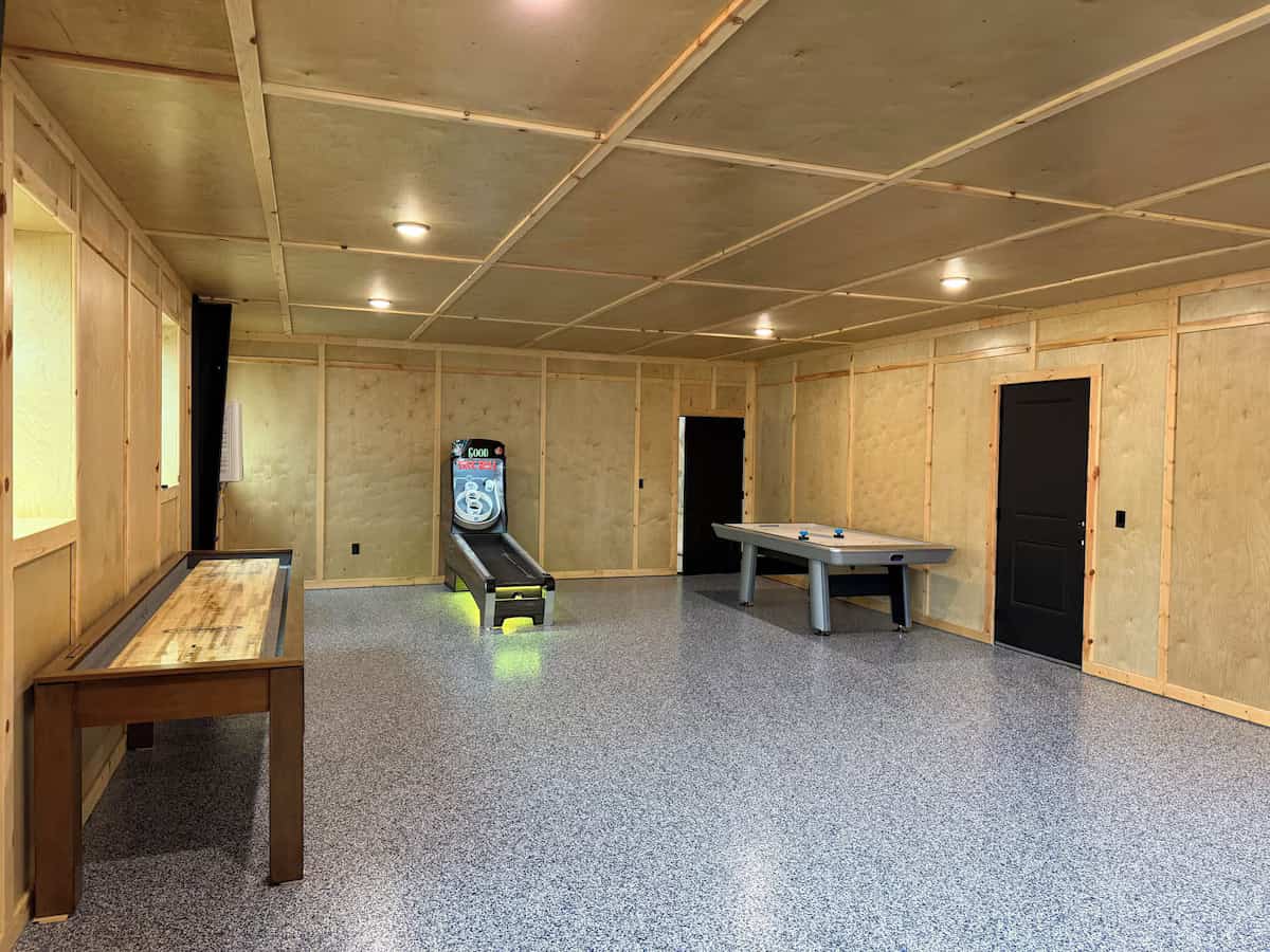Pair your stay at Giraffe House - downstairs game room with shuffleboard and air hockey